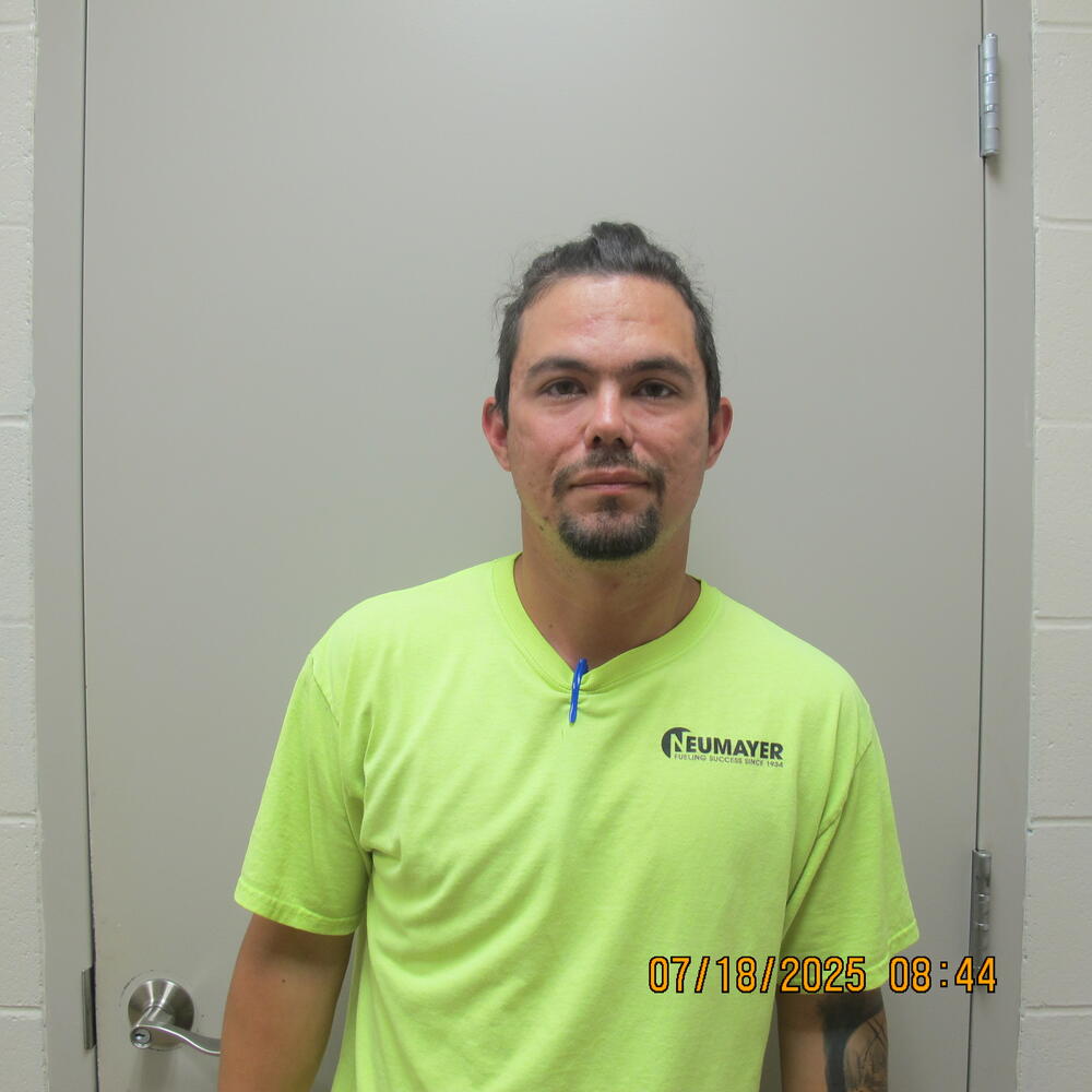 Additional Photo of JEREMY RAUL HERNANDEZ 4