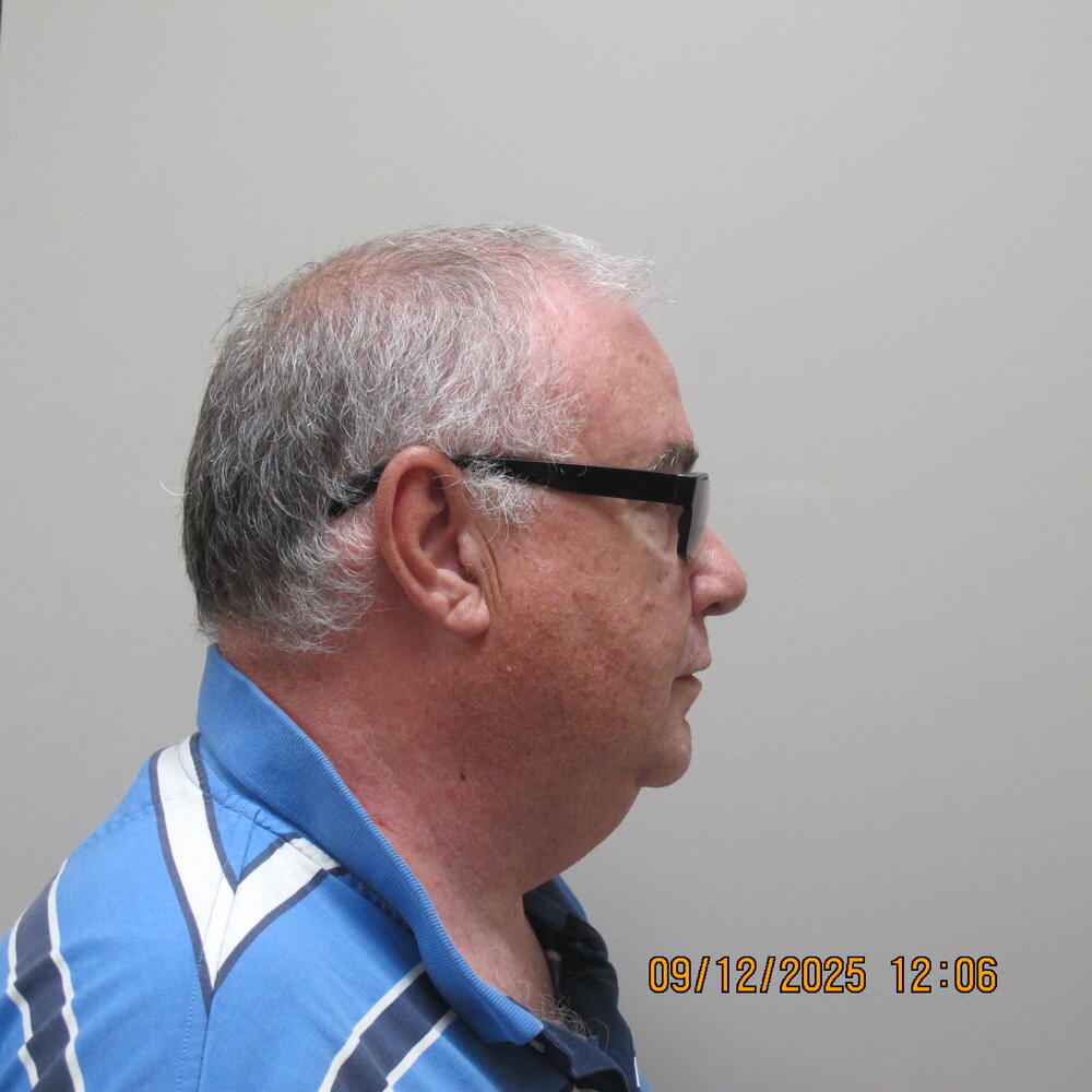 Additional Photo of DAVID LEE KNOWLES 4